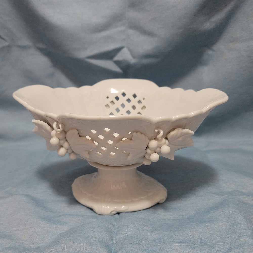Vintage Footed Bowl Compote Arco Japan White with Raised 3D Grape Clusters